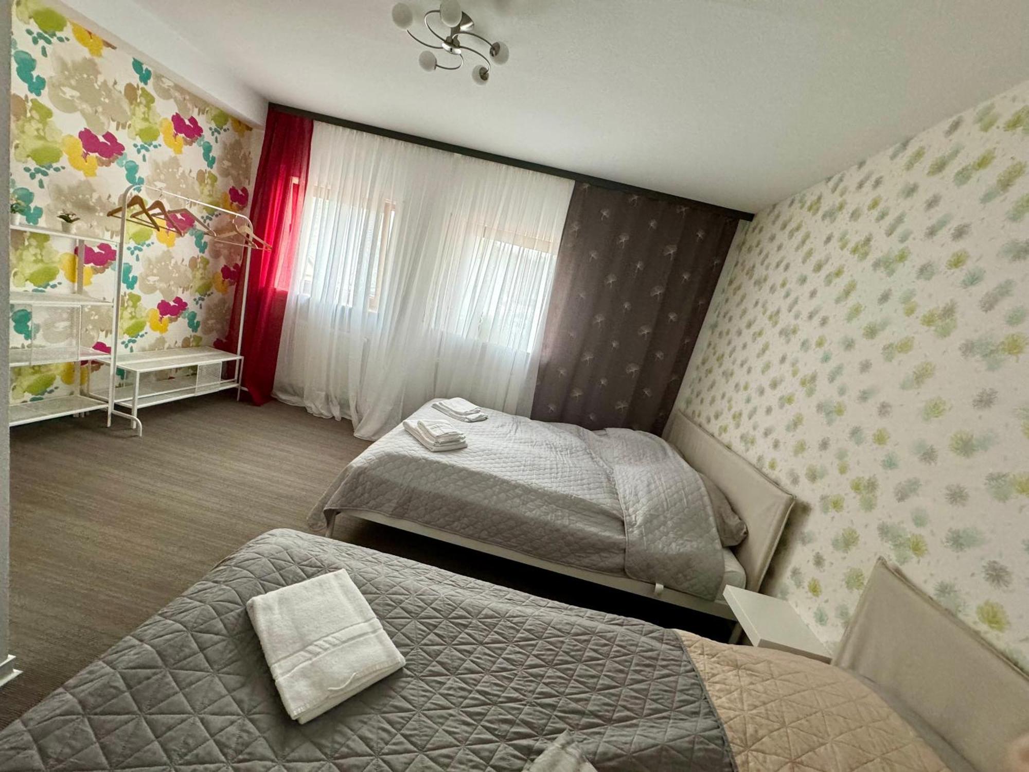 Bookeinfach Bad Ems - Private - Sauna Jacuzzi Whirlpool Swimmingpool Alahna Sup Beachvolleyball Billiards Ping Pong Cinema Theater Music Disco Ball Bbq Und Parkplaetze Exteriör bild