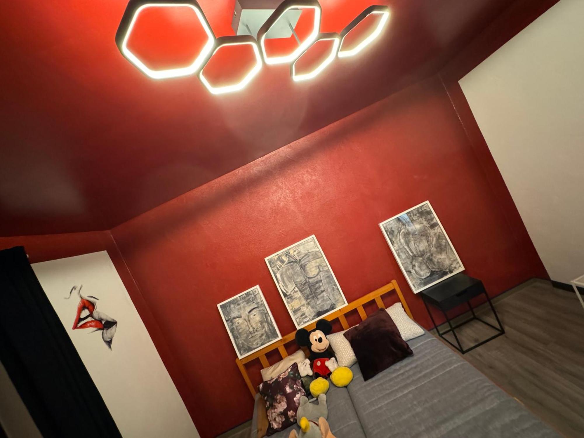 Bookeinfach Bad Ems - Private - Sauna Jacuzzi Whirlpool Swimmingpool Alahna Sup Beachvolleyball Billiards Ping Pong Cinema Theater Music Disco Ball Bbq Und Parkplaetze Exteriör bild