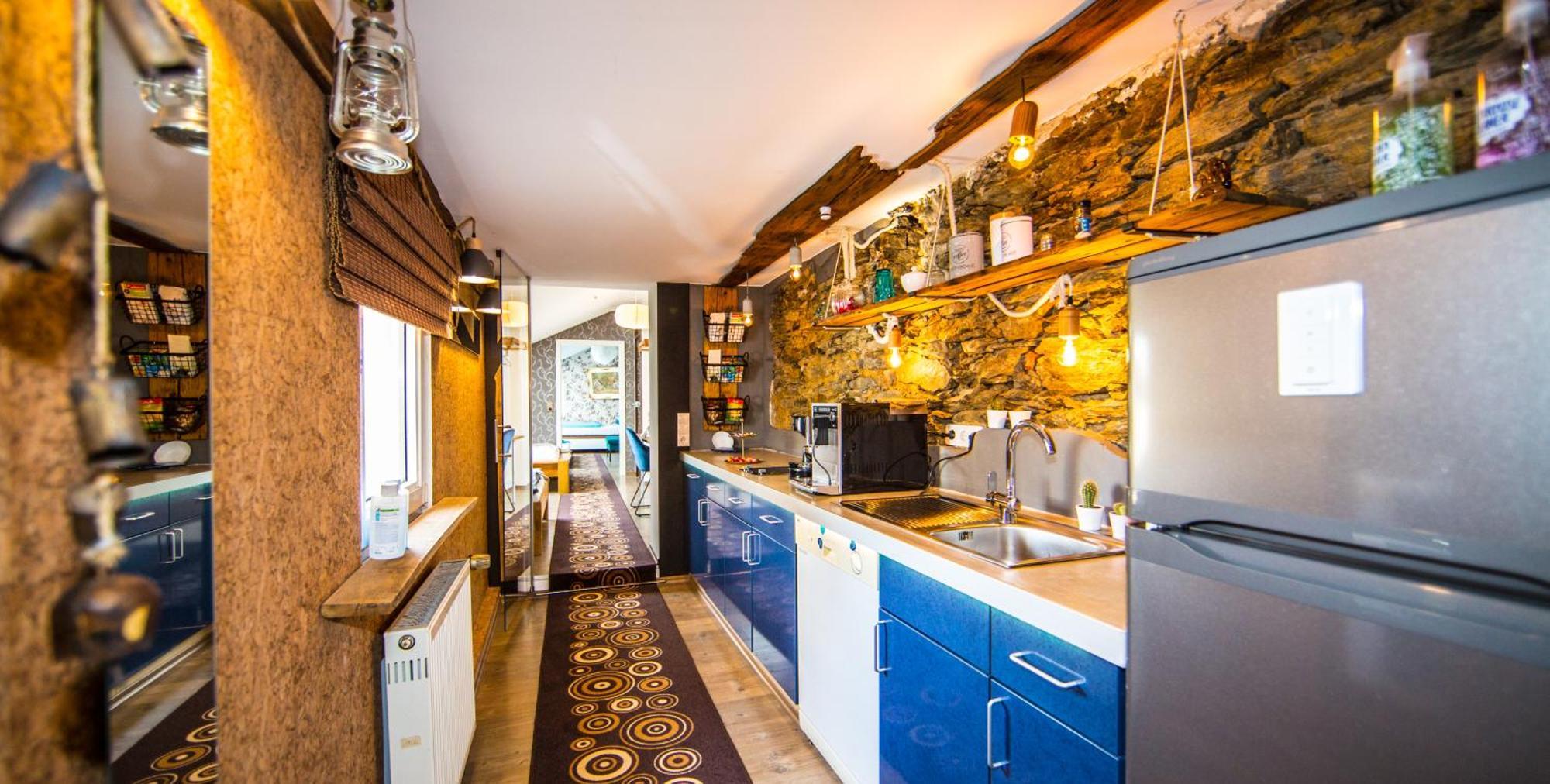 Bookeinfach Bad Ems - Private - Sauna Jacuzzi Whirlpool Swimmingpool Alahna Sup Beachvolleyball Billiards Ping Pong Cinema Theater Music Disco Ball Bbq Und Parkplaetze Exteriör bild