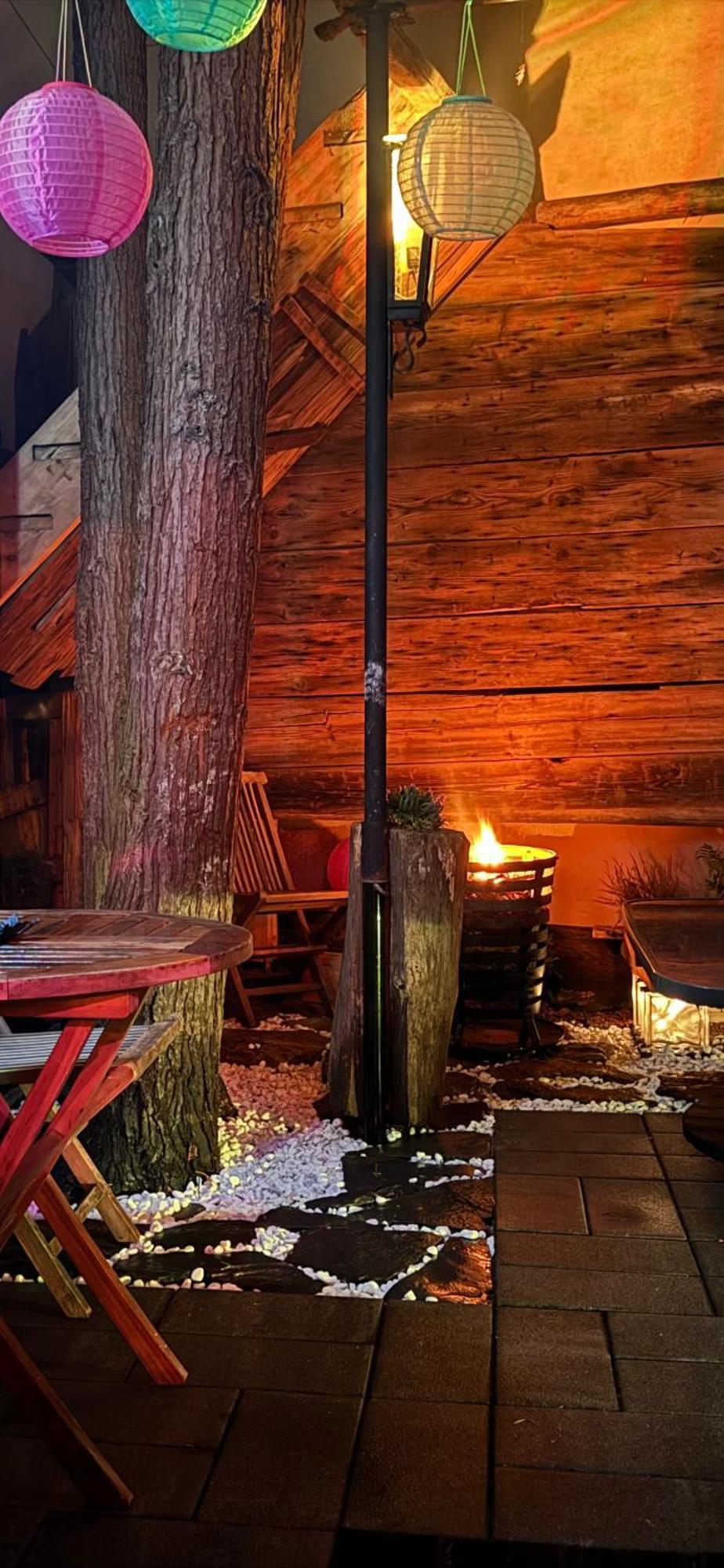 Bookeinfach Bad Ems - Private - Sauna Jacuzzi Whirlpool Swimmingpool Alahna Sup Beachvolleyball Billiards Ping Pong Cinema Theater Music Disco Ball Bbq Und Parkplaetze Exteriör bild